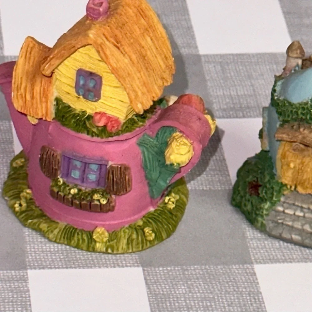 Bunny Rabbits Small Village Figurines Lot of 3 Mushroom Teapot Rabbit Houses